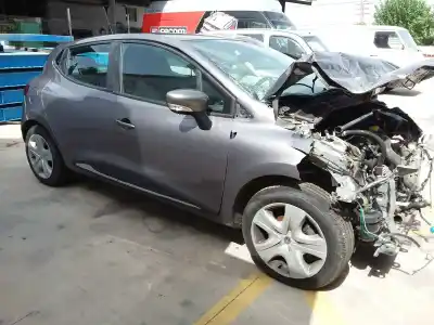 Vehículo de desguace RENAULT CLIO IV Business del año 2015 con motor K9K628 Vehículo de desguace RENAULT CLIO IV Business del año 2015 con motor K9K628
