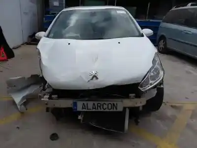 Vehículo de desguace PEUGEOT 208 Access del año 2012 con motor 8HR Vehículo de desguace PEUGEOT 208 Access del año 2012 con motor 8HR